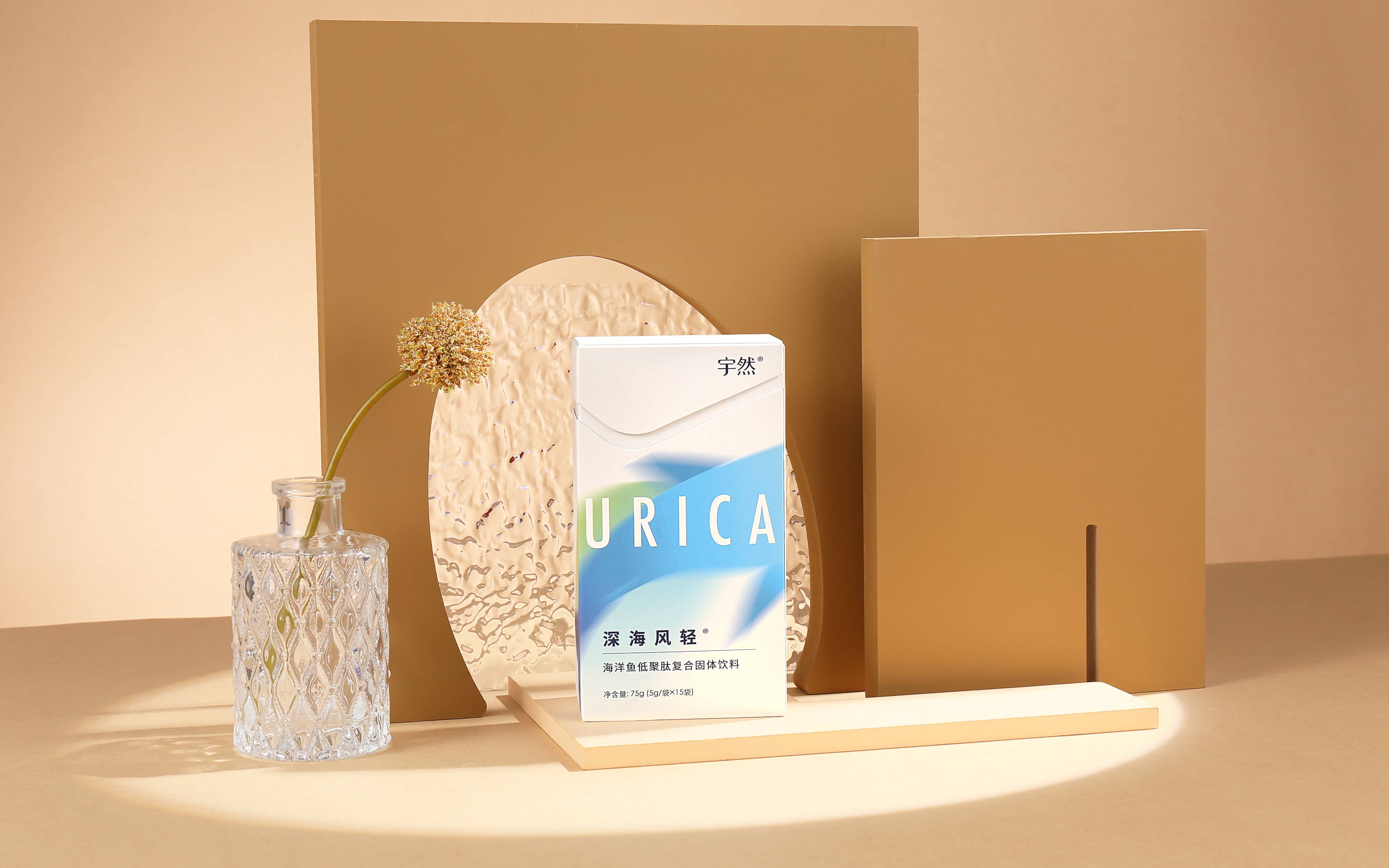 宇然牌深海風輕海洋魚低聚肽復合固體飲料 宇然牌深海風輕海洋魚低聚肽復合固體飲料